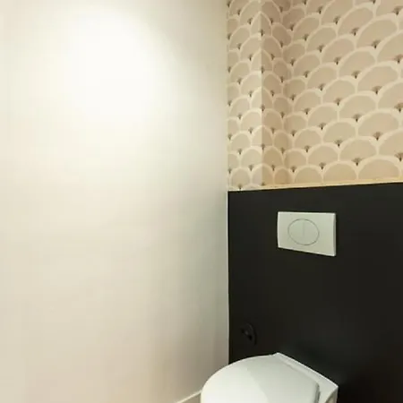 La Casa Vina — Family For 6