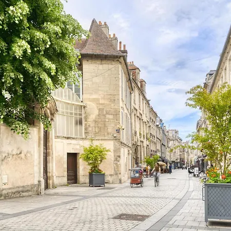 Otel La Casa Vina — Family For 6 *